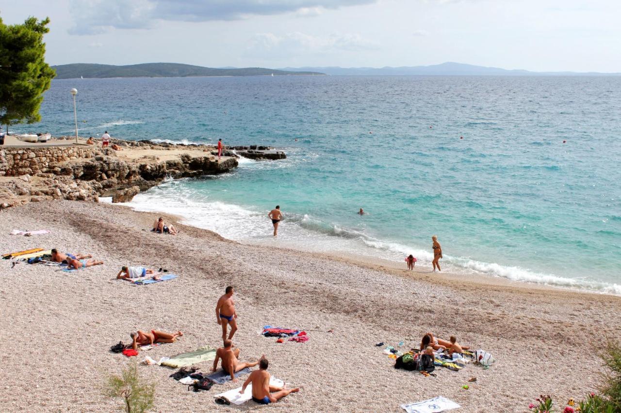 Apartments With A Parking Space Ivan Dolac, Hvar - 15784 Exterior photo
