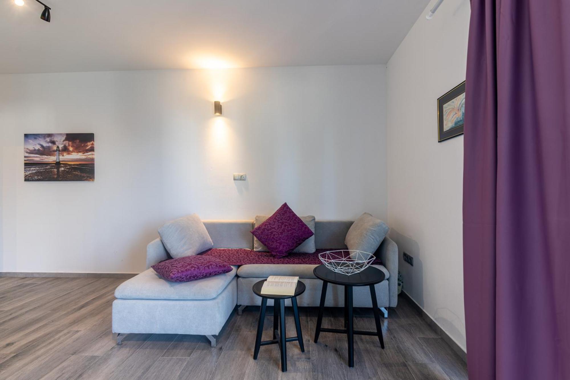 Apartments With A Parking Space Ivan Dolac, Hvar - 15784 Room photo